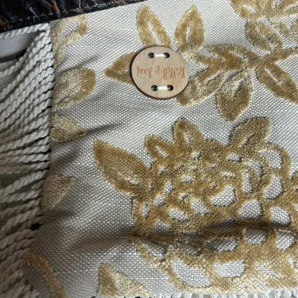 Keep it Gypsy Women's Goat Crossbody Bag Purse Tote Like New Condition